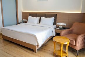 Ramada by Wyndham Mussoorie Mall Road