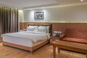 Ramada by Wyndham Mussoorie Mall Road