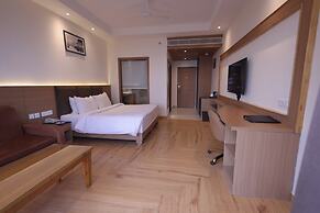 Ramada by Wyndham Mussoorie Mall Road