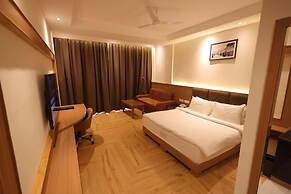 Ramada by Wyndham Mussoorie Mall Road