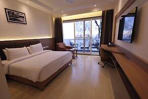 Ramada by Wyndham Mussoorie Mall Road