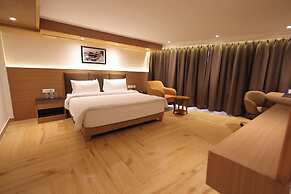 Ramada by Wyndham Mussoorie Mall Road
