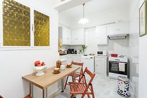 A short walk to Syntagma and Plaka