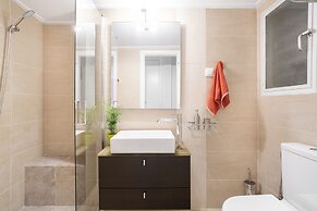 A short walk to Syntagma and Plaka