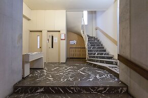 A short walk to Syntagma and Plaka