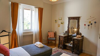 A Happy stay by Edem Beach