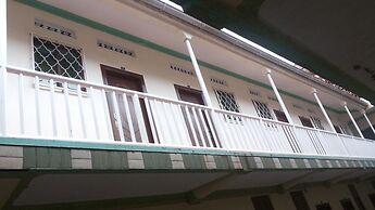 Leosim Hotel Nebbi