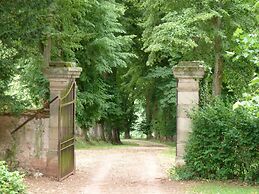 Chateau De Clusors