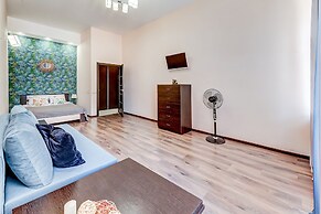 Home4day Marata street