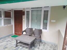 Asaka Himalayan Inspiration lodge Kasol