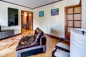 Home4day 2bedroom flat by Aurora cruiser