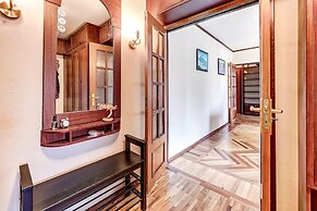 Home4day 2bedroom flat by Aurora cruiser