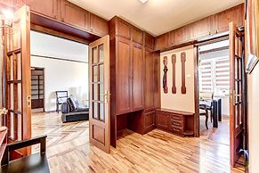 Home4day 2bedroom flat by Aurora cruiser