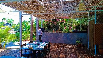 Turquoise Beach Resort