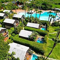 Turquoise Beach Resort