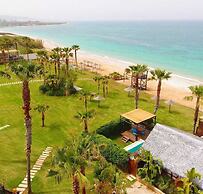 Turquoise Beach Resort