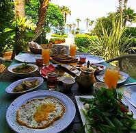 Turquoise Beach Resort