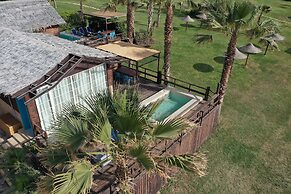 Turquoise Beach Resort