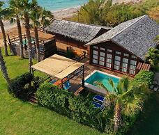 Turquoise Beach Resort