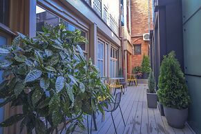 Heritage Hotel and Suites