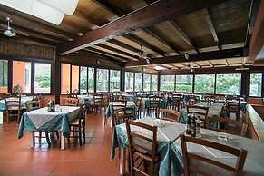 Victoria Mobilehome Camping Ville Degli Ulivi