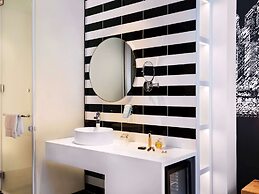 ibis Styles Dubai Airport Hotel