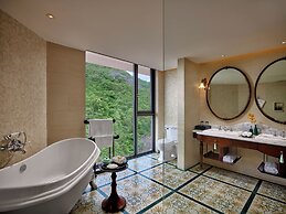 Hotel Perle d'Orient Cat Ba - MGallery