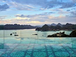 Hotel Perle d'Orient Cat Ba - MGallery
