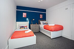 The Manchester Pad - Sleeps 12