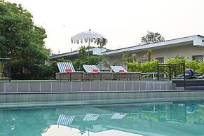 Status Club Resort