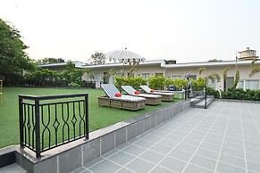 Status Club Resort