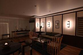 Status Club Resort