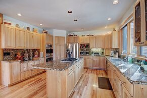 Boulder Lodge At Peak 8 4 Bedroom Home by RedAwning