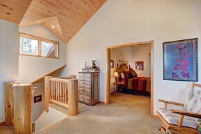Boulder Lodge At Peak 8 4 Bedroom Home by RedAwning