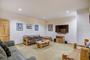 Boulder Lodge At Peak 8 4 Bedroom Home by RedAwning