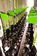 Magna Pivot Hotel - Boutique Class