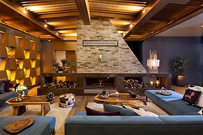 Magna Pivot Hotel - Boutique Class