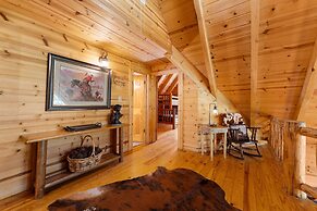 The Lazy K 3 Bedroom Cabin by RedAwning