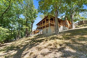 The Lazy K 3 Bedroom Cabin by RedAwning