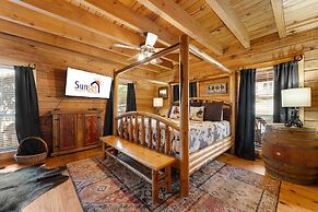 The Lazy K 3 Bedroom Cabin by RedAwning