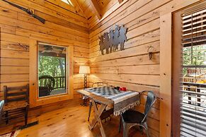 The Lazy K 3 Bedroom Cabin by RedAwning