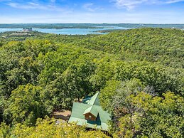 The Lazy K 3 Bedroom Cabin by RedAwning