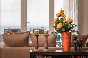 Villa Loreina Palace