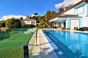 Villa Loreina Palace