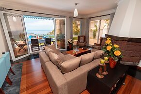 Villa Loreina Palace