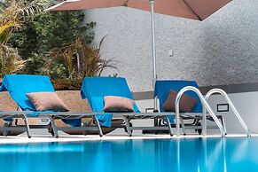 Villa Loreina Palace