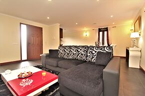 Santana Luxury Villa