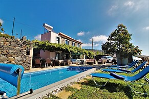 Santa Cruz Villa Private Pool