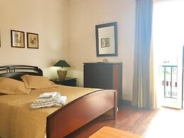 Old Town Apartment Sea View