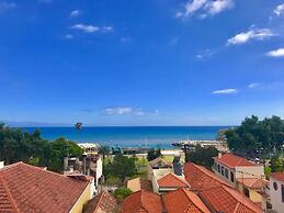 Old Town Apartment Sea View